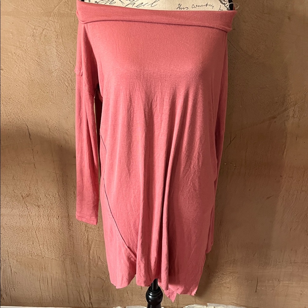Elegant Large Rose Long Sleeve Top New